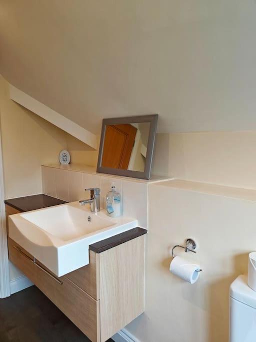 Luxury 5-Bed House Near Nec & Bhx Apartment Solihull Exterior photo