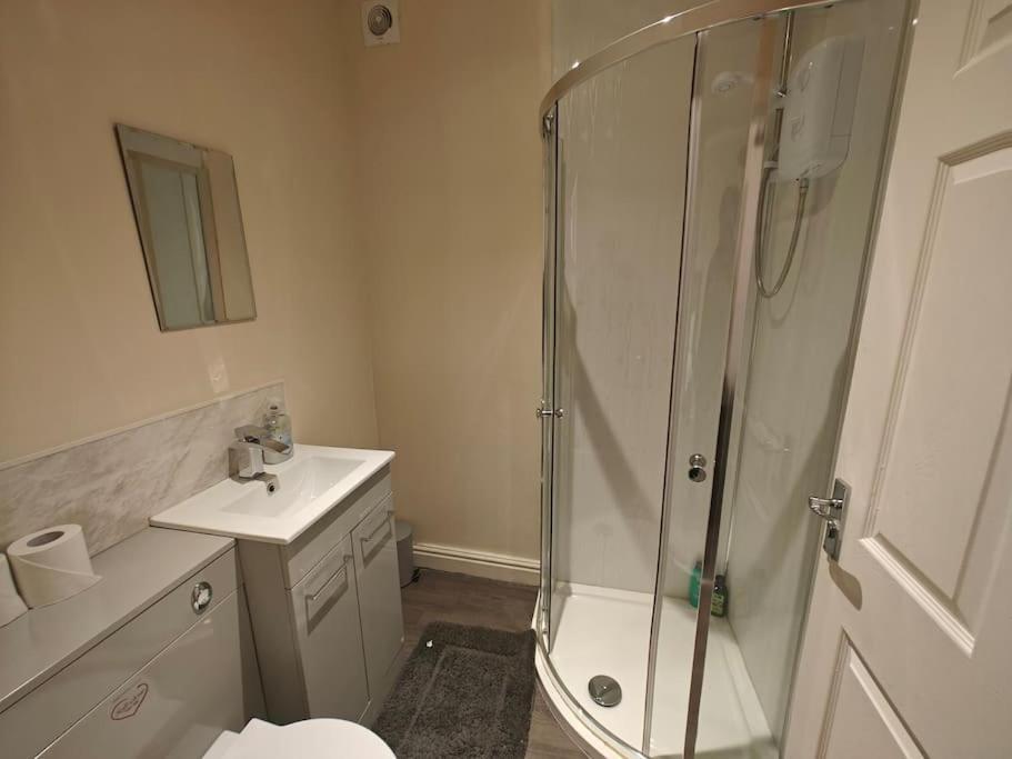 Luxury 5-Bed House Near Nec & Bhx Apartment Solihull Exterior photo