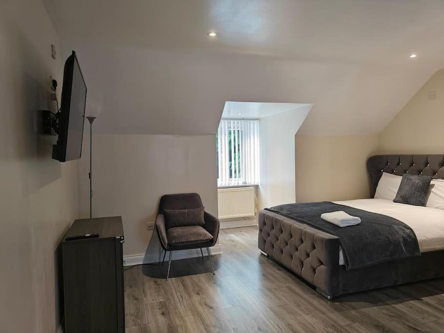 Luxury 5-Bed House Near Nec & Bhx Apartment Solihull Exterior photo